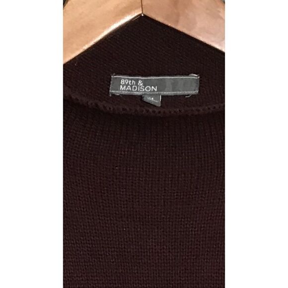 89th & Madison Colorblock Sweater Funnel Neck Size Medium Burgundy Pink - Picture 4 of 4